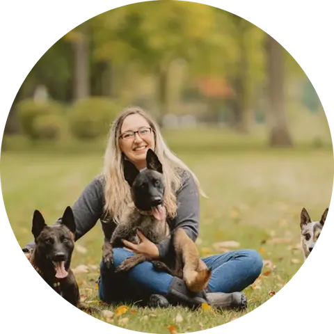 Mikayla Rodriguez, Koru K9 dog trainer serving Portland, OR & Seattle, WA